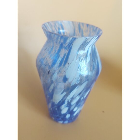 Vintage Hand Blown Blue & White Swirled Glass Vase Isola Bella Italy 5 1/4" - Picture 3 of 11